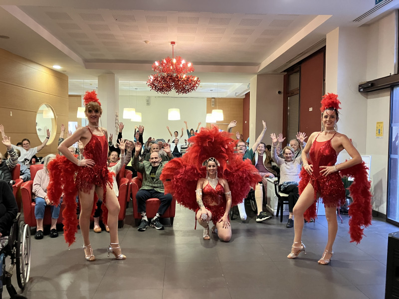 Spectacle cabaret La bande à Caro