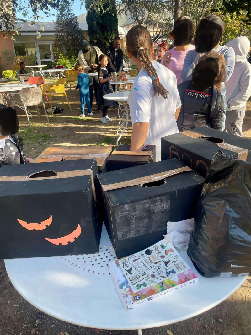 Journée Halloween ( Un bonbon ou un sort !)