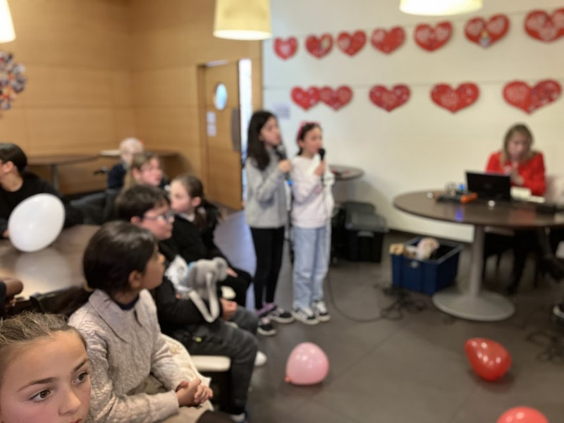 ST VALENTIN, les derniers chanteurs de salle de bain...