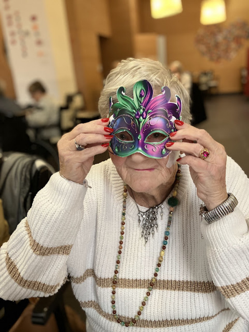 AU BAL MASQUE OHE OHE