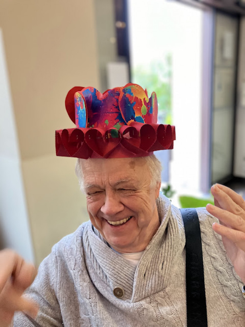 L'affaire du chapeau rigolo suite